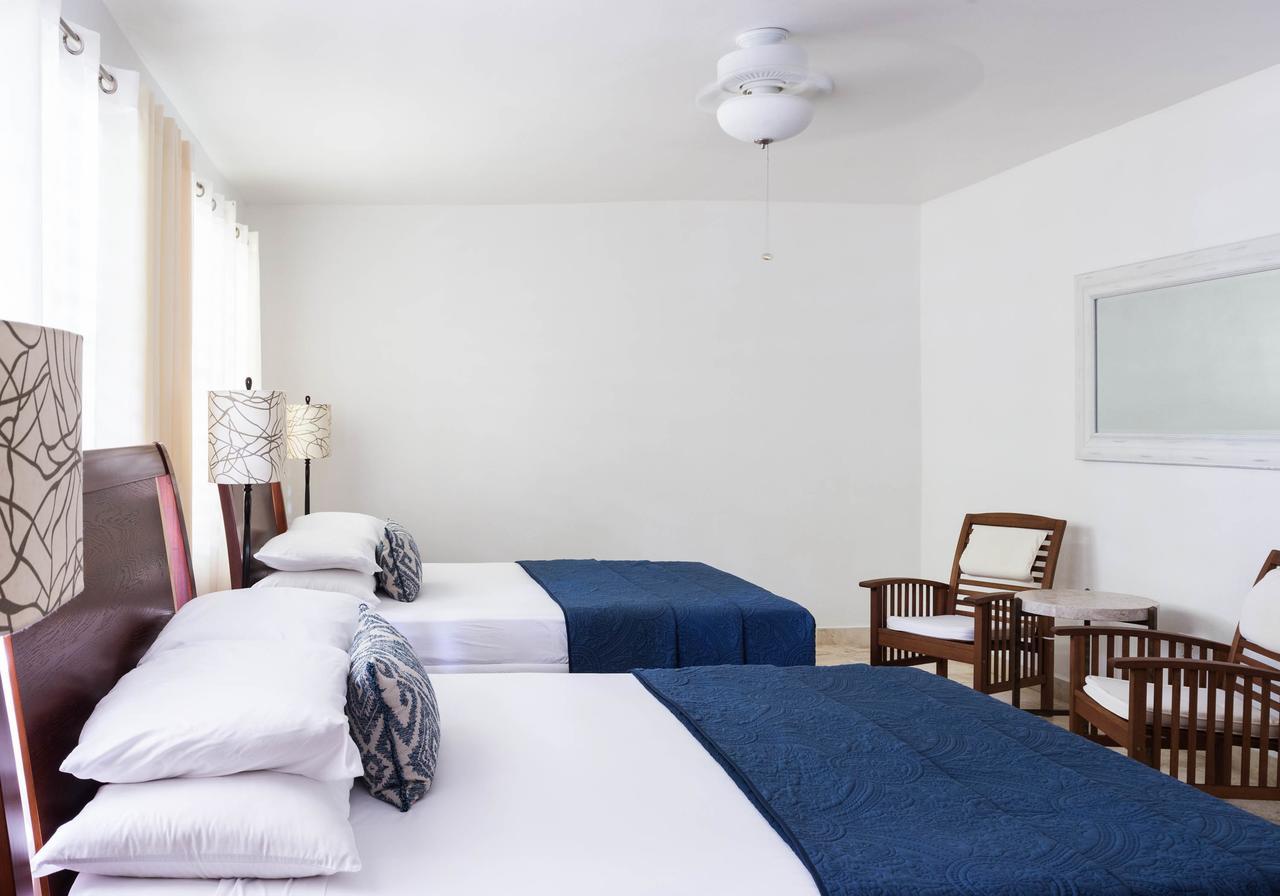 ホテルMalecon House ビエケス 部屋 写真