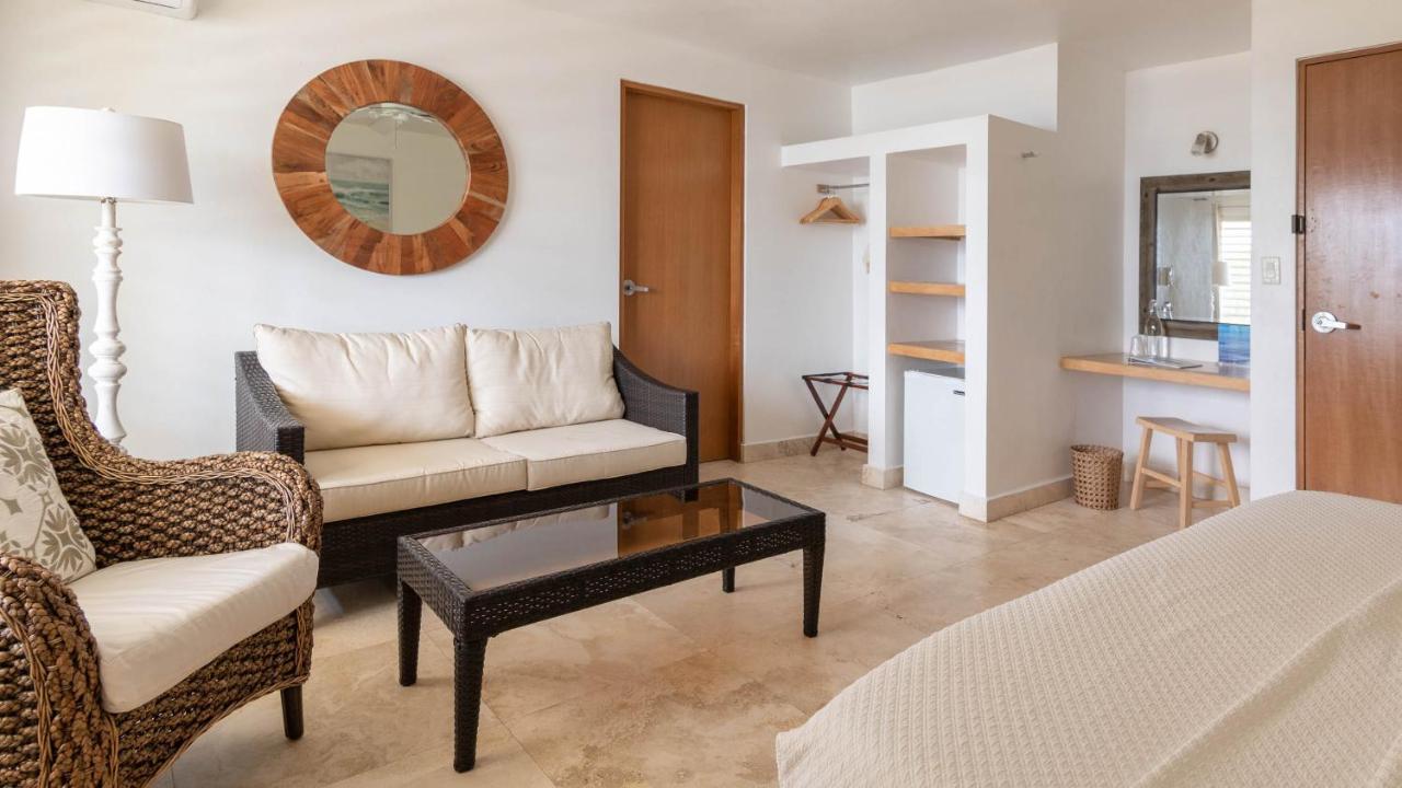 ホテルMalecon House ビエケス エクステリア 写真